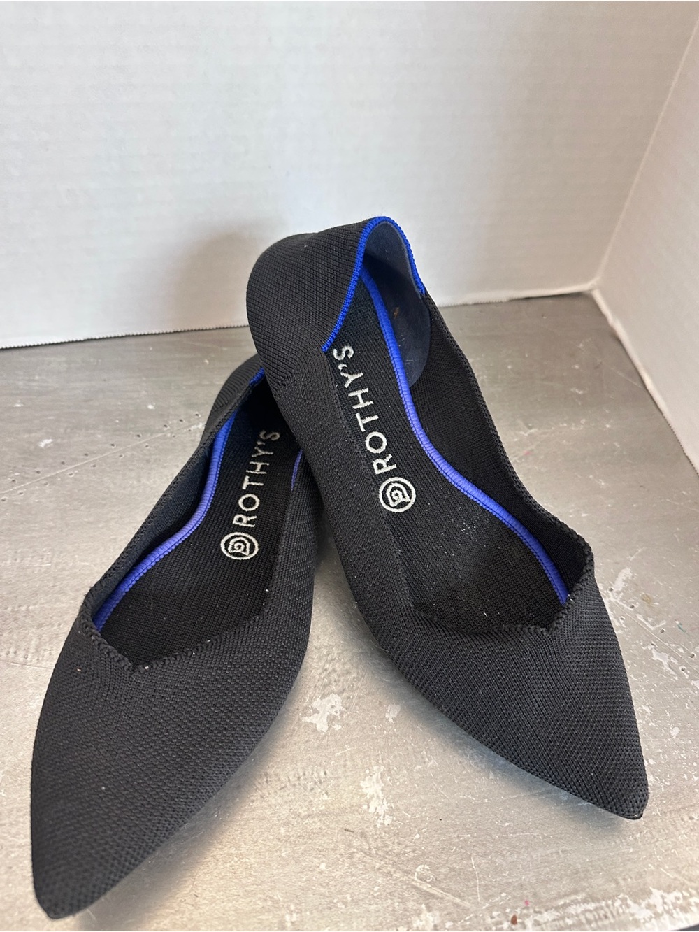 Rothy's Black Pointed Knit Flats with Blue Trim
